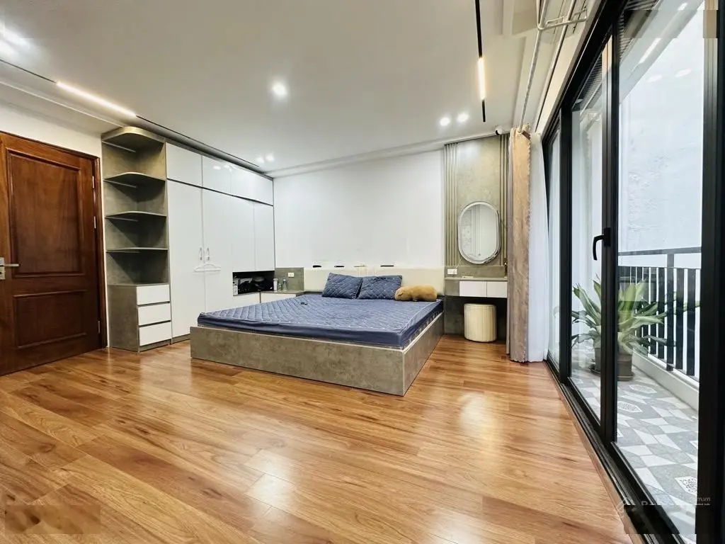 Bán nhà đẹp cầu thang máy fun nội thất ngọc lâm long biên hà nội 40m2