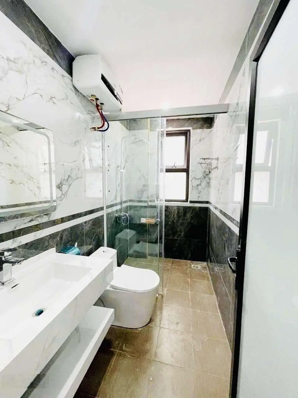 Bán nhà Thang Máy Trung Tâm Thanh Xuân 20M Ra Phố Mặt Ngõ Riêng 40m2 6 Tầng Hai Mặt Thoáng
