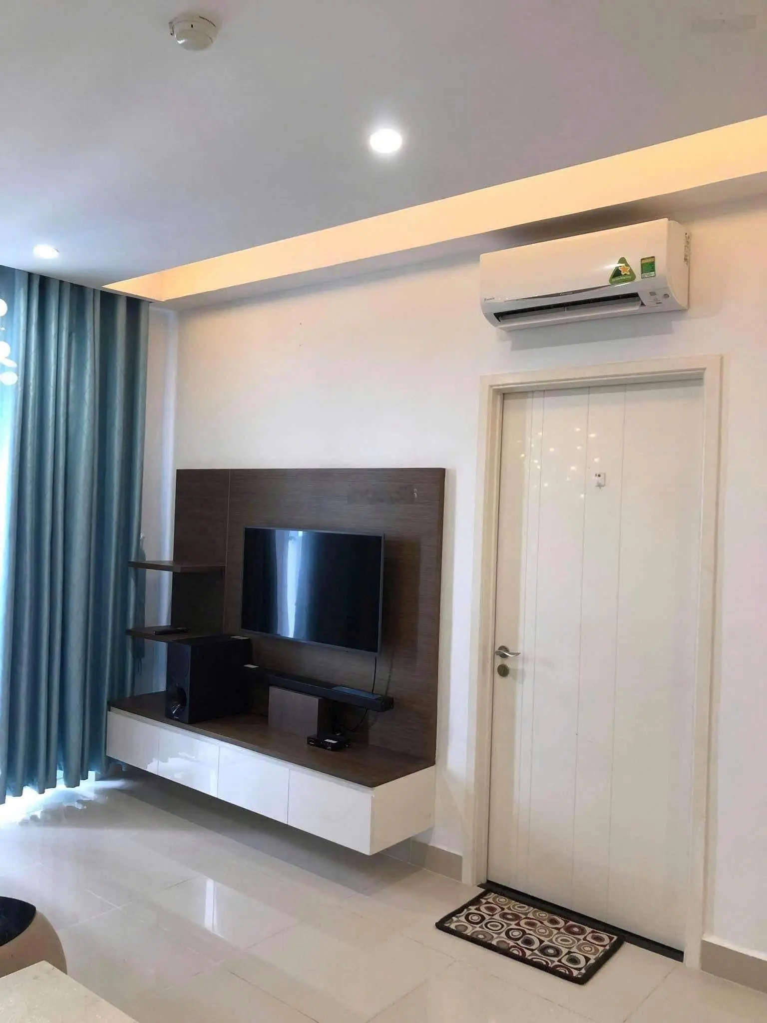 Bán tòa căn hộ góc 3 mặt tiền Phan Tứ, đường 10m5 thông biển