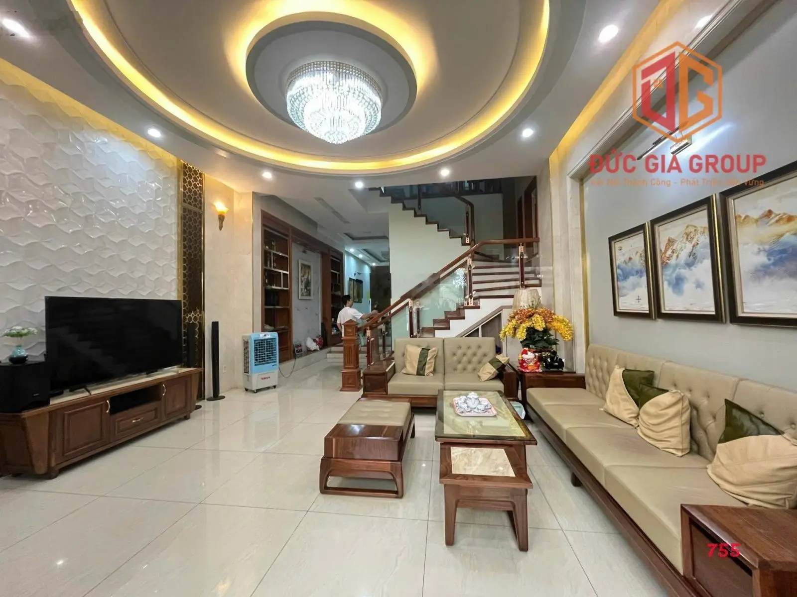 Bán nhà 1T2L gần cổng A42 thuộc P. Quang Vinh giá 10,8 tỷ