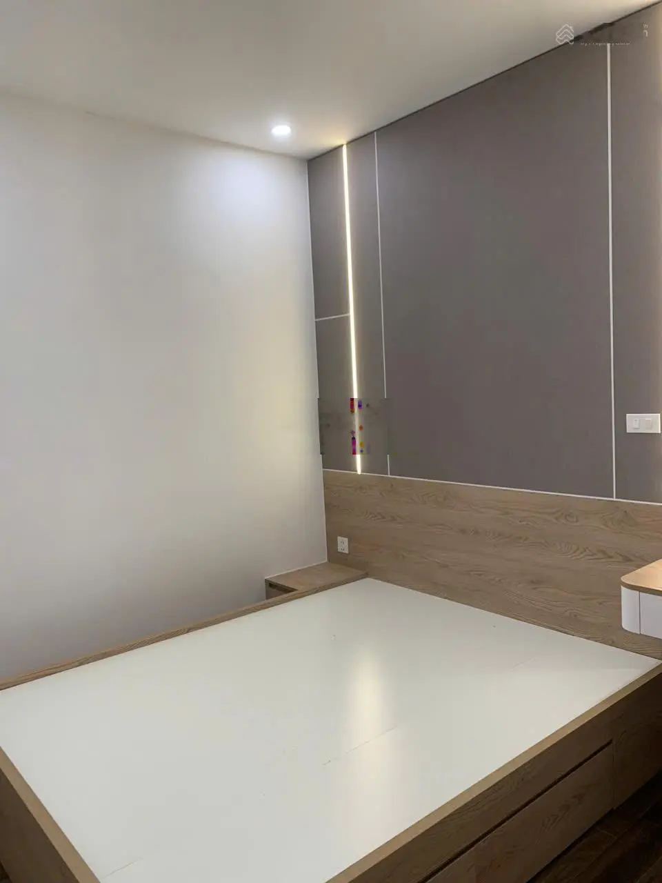 Bán căn 2PN Hoàng Huy Commerce - Toà CML - có nội thất gắn tường. LH: 0902 004 ***