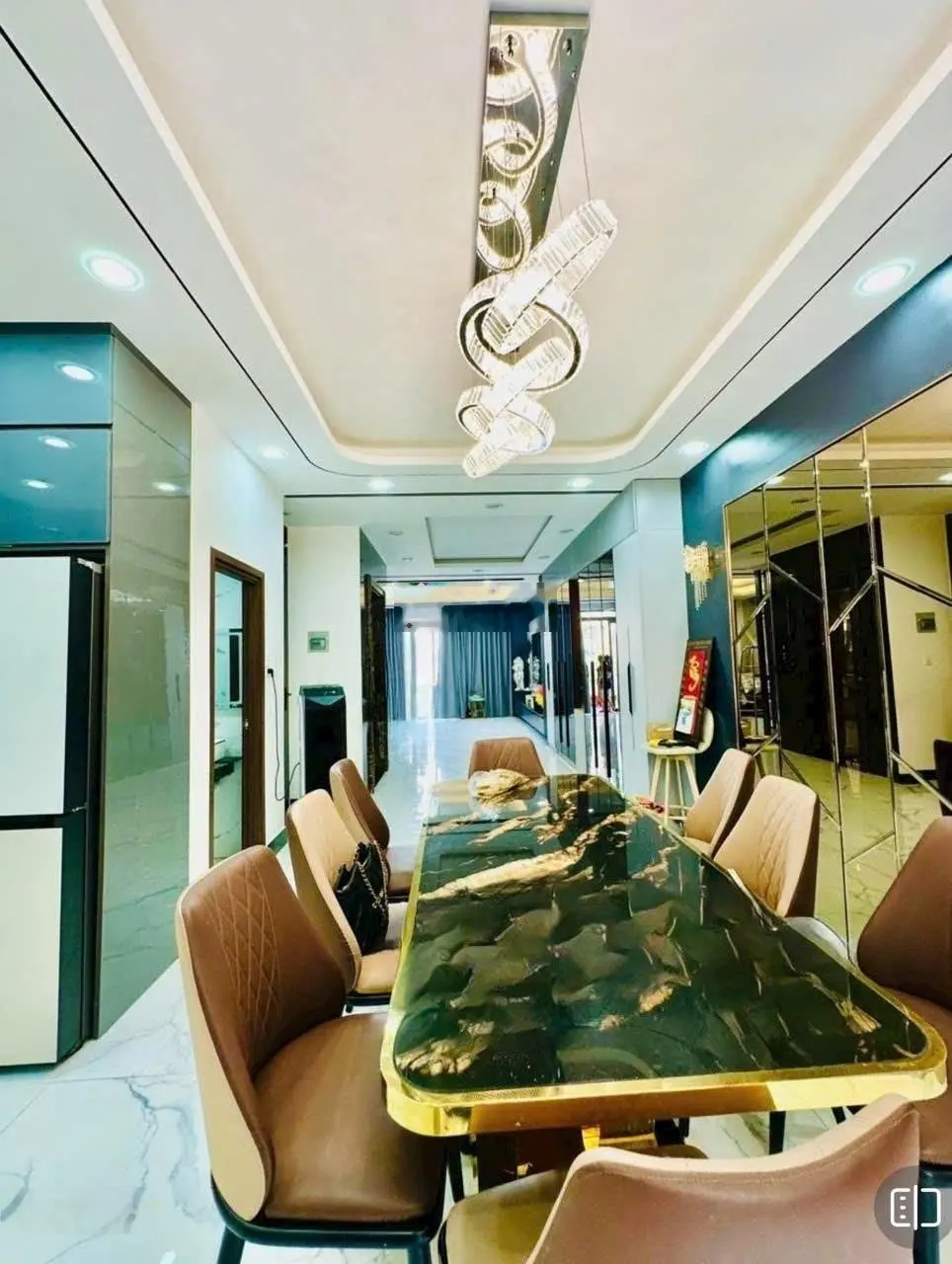 Bán nhà riêng đường Nguyễn Quý Êm - 120m ( 6 X 20 ) 5 Tầng Thang Máy - 5PN - Nhà mới như hình
