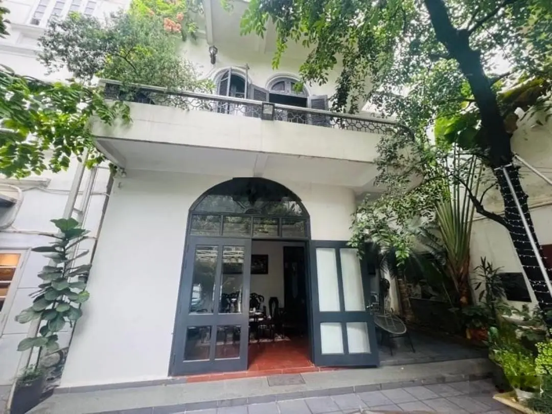 Bán nhà biệt thự đường đội cấn, 93 tỷ vnd, 375m2, phù hợp kinh doanh