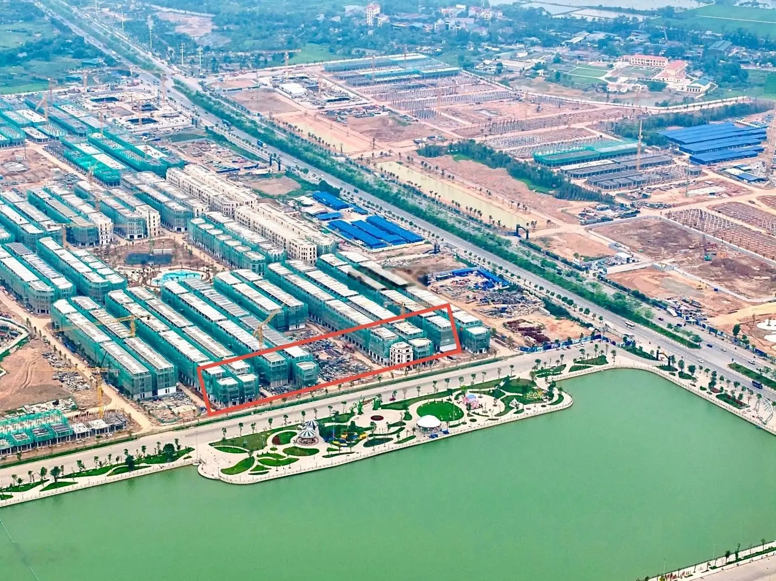 Nhà Phố Tinh Hoa 75m2, cách 30m ra hồ 32ha, nhà view hồ, view công, cạnh đơn lập 100 tỷ đẳng cấp
