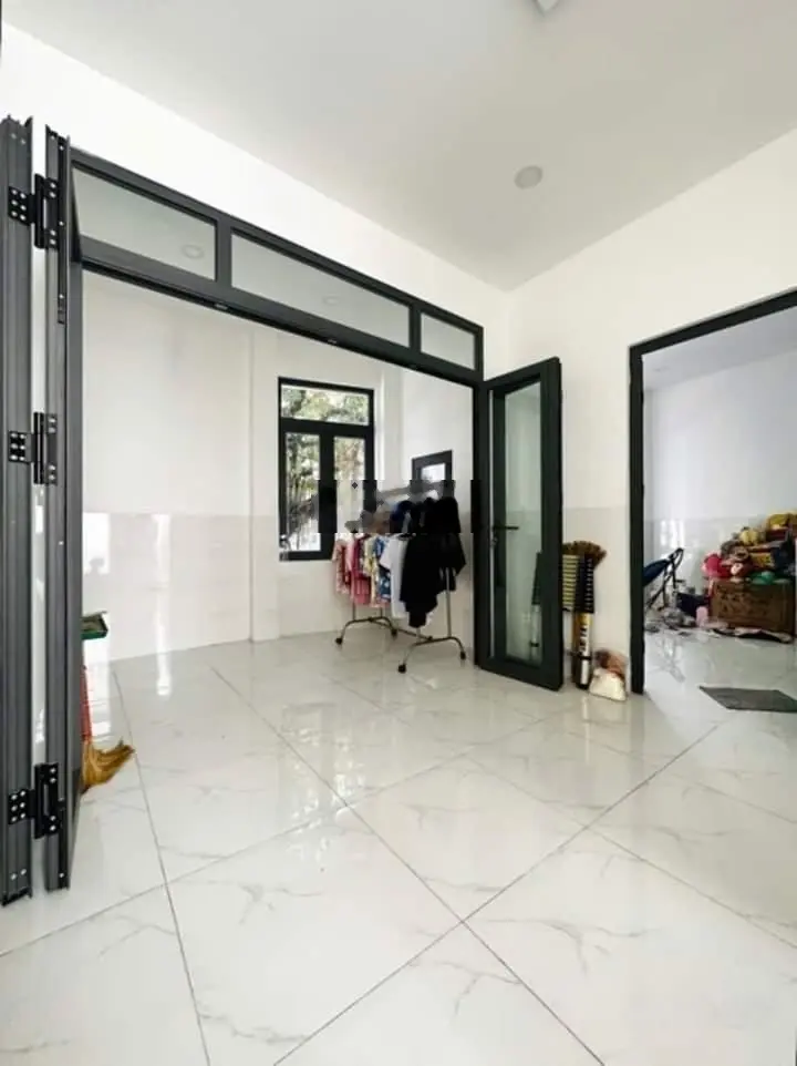 Bán căn nhà Trần Văn Đang, Phường 11, Quận 3 51m2 giá 3ty250 sổ sẵn