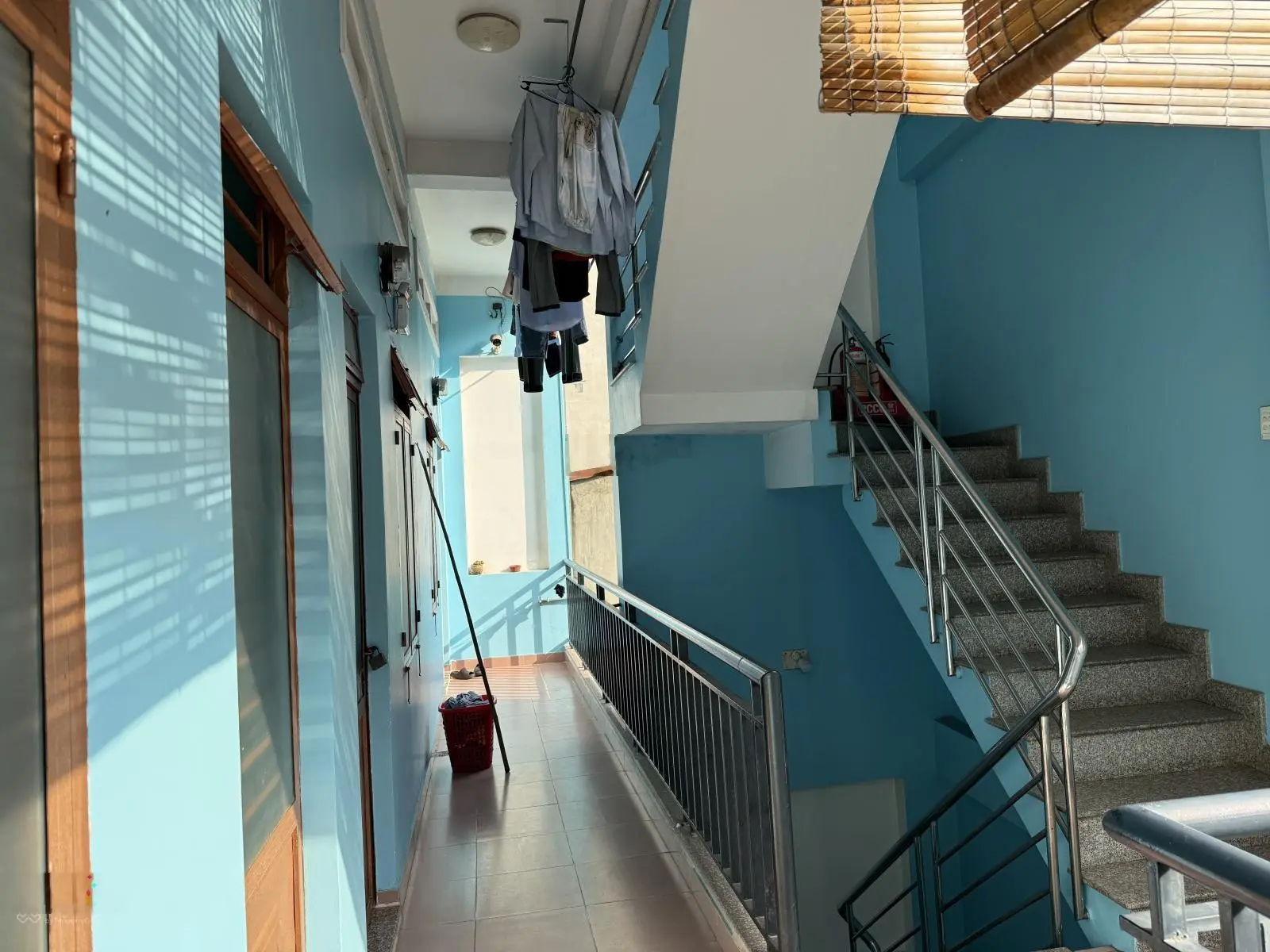 Thu nhập khủng 90tr/th, 3 tầng + sân thượng, 21 CHDV, 215m2, ngang 8m, ngay ĐH Ngân Hàng, Giá Tốt