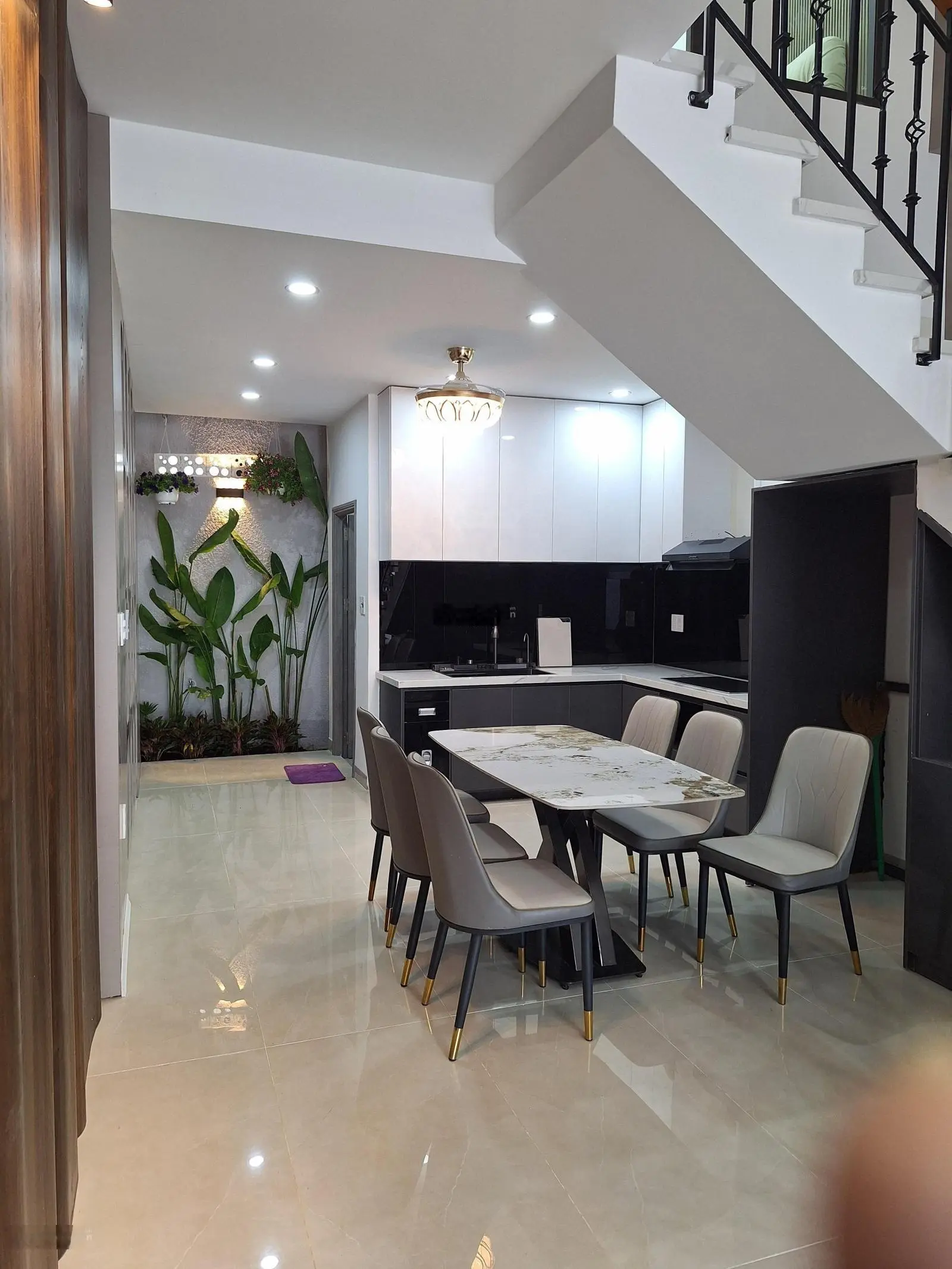 Bán cặp siêu phẩm Hòa Xuân 9 gần biển Đà Nẵng