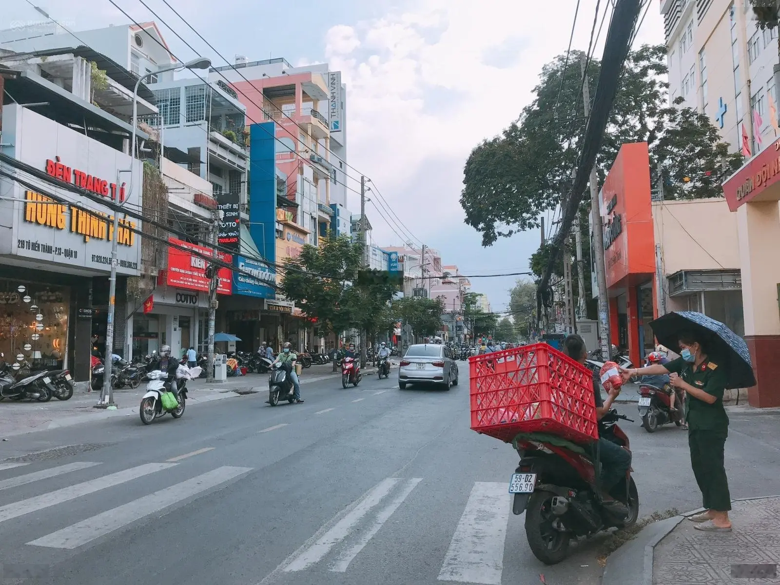 Bán căn góc 2 mặt tiền Âu Dương Lân (DT: 4.2x15m, 3 lầu) Phường 3, Quận 8 giá 13.3 tỷ