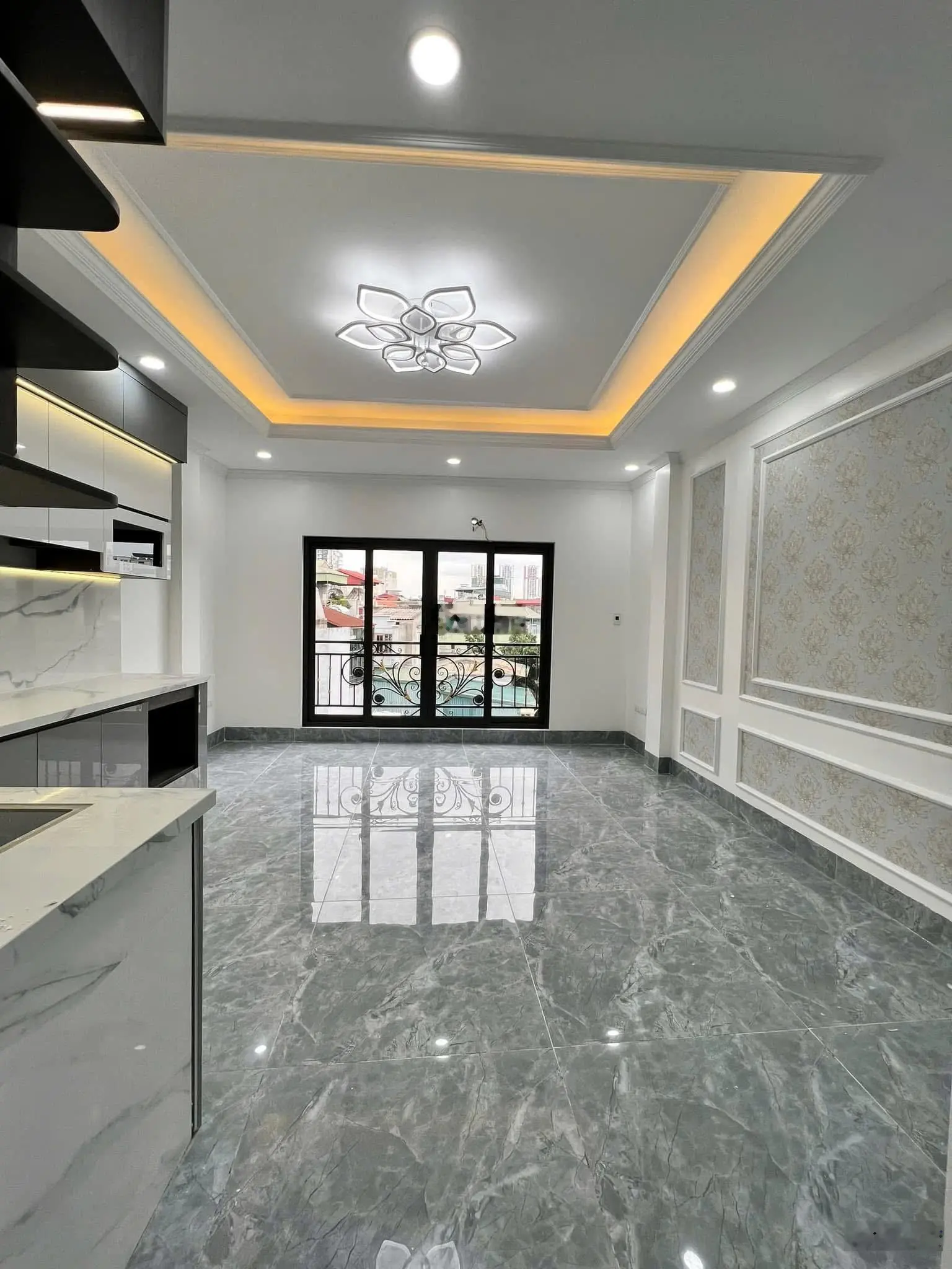 6 tầng thang máy nhà đẹp long lanh nội thất sang xịn 38 m2 - 6 tầng chỉ 8.9 tỷ