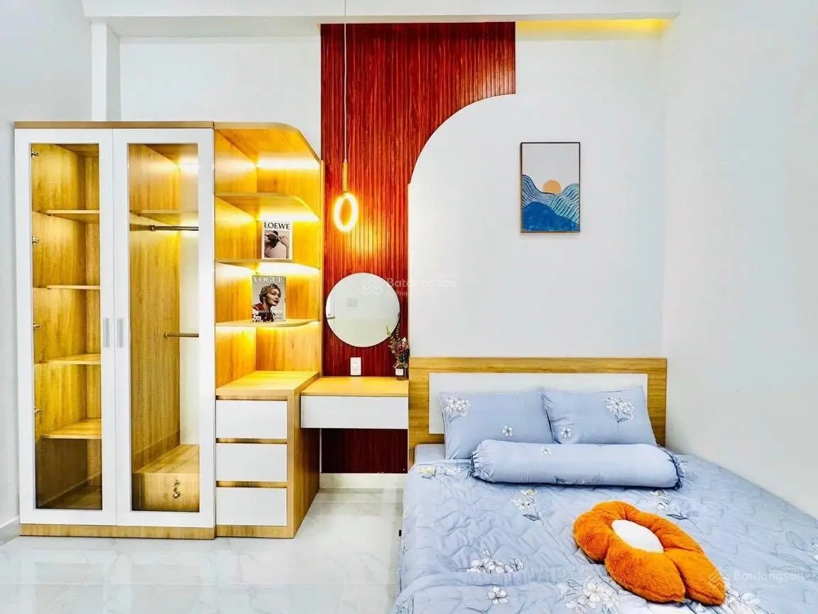 Bán nhà 3 lầu, 4 phòng ngủ, Đ. Nguyễn Hữu Cảnh, P22, Bình Thạnh, 3Tỷ5, DT 70m2, SHR, 0896 465 ***