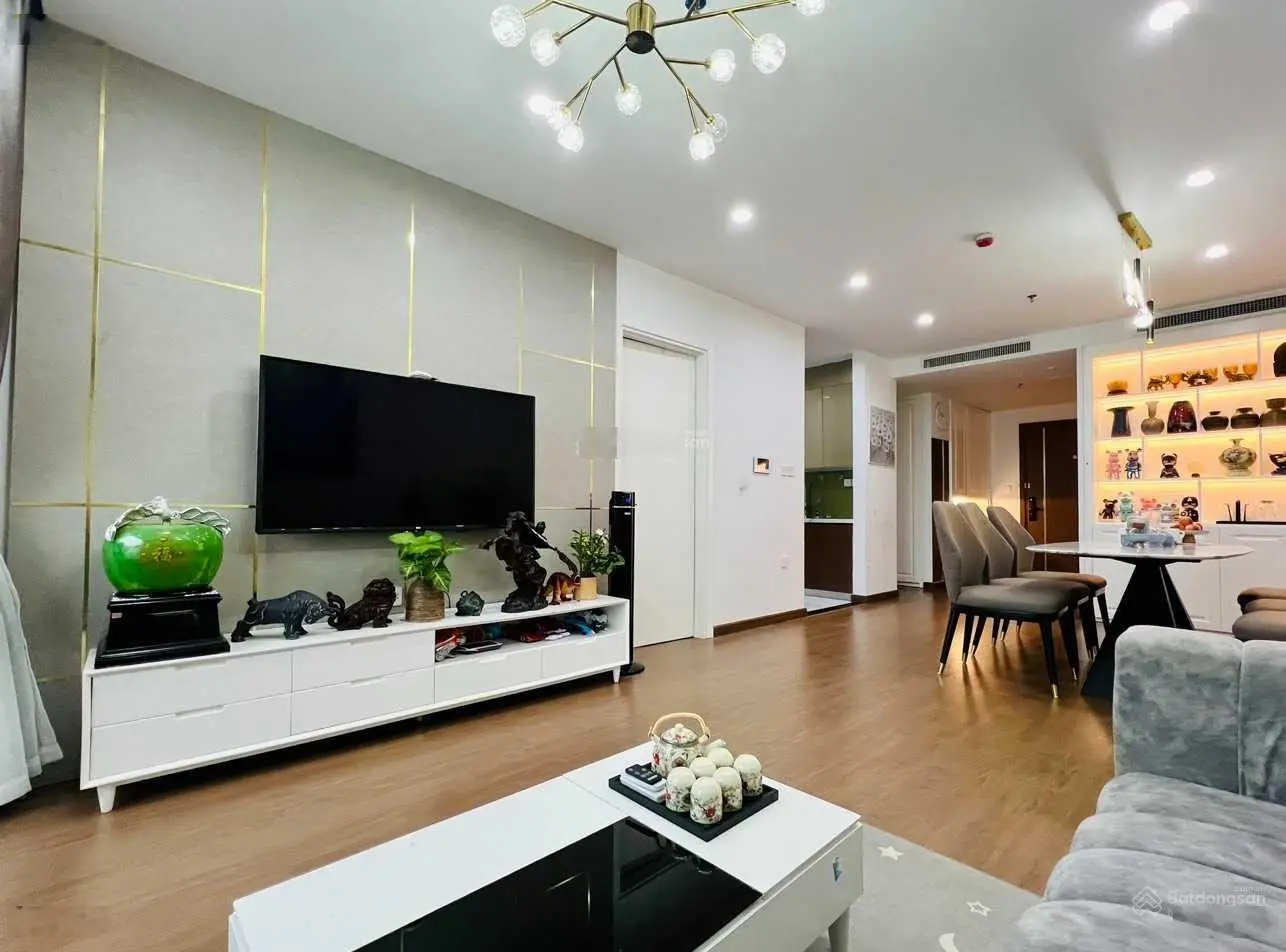 Em có quỹ căn hộ cần bán tại Vinhomes Sky Lake, 2N2VS giá tốt thị trường