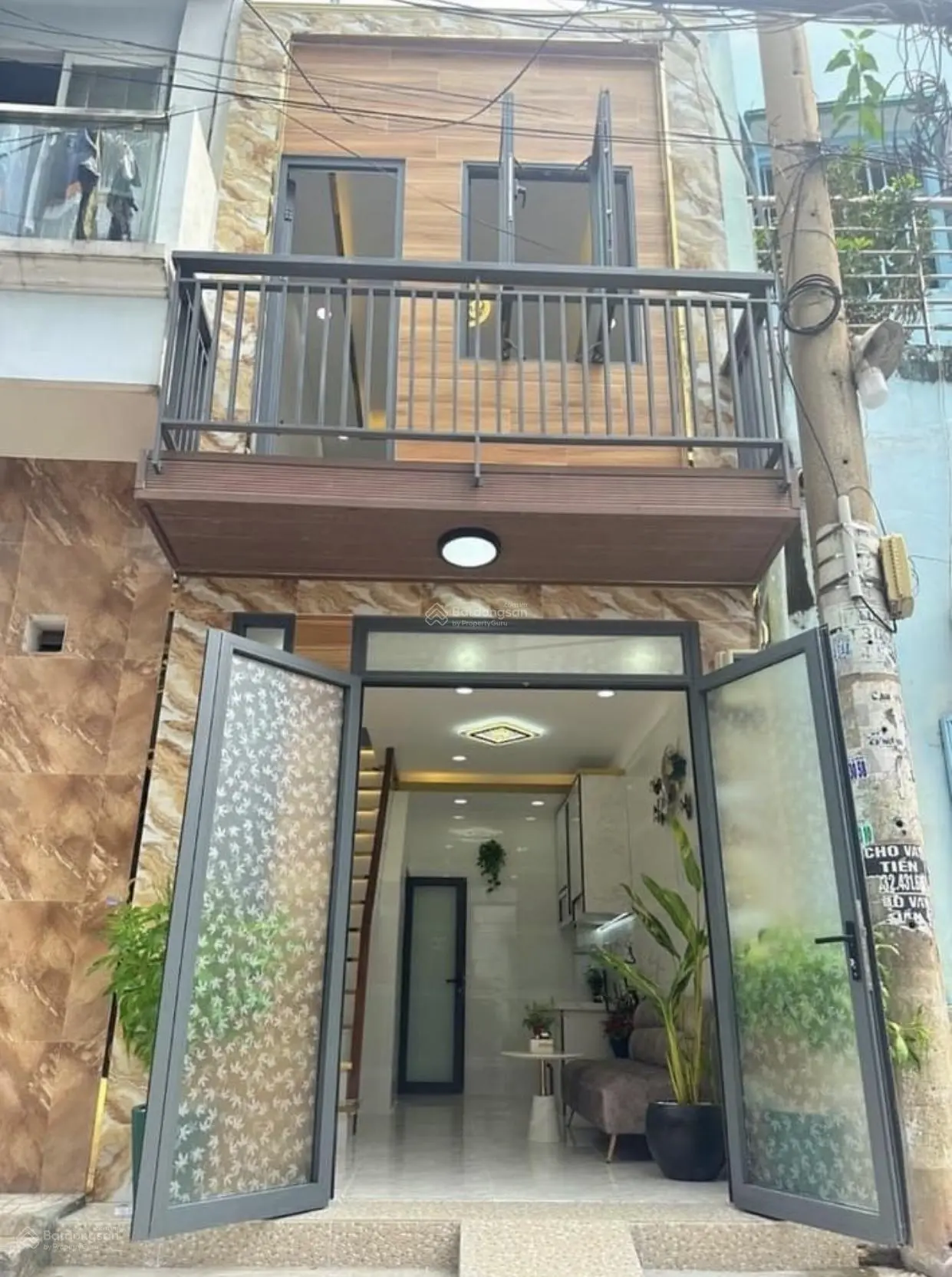 Kinh doanh thua lỗ bán căn Nguyễn Văn Đậu Bình Thạnh 2 tầng 28,5m2 1tỷ950 SHR nhà đẹp