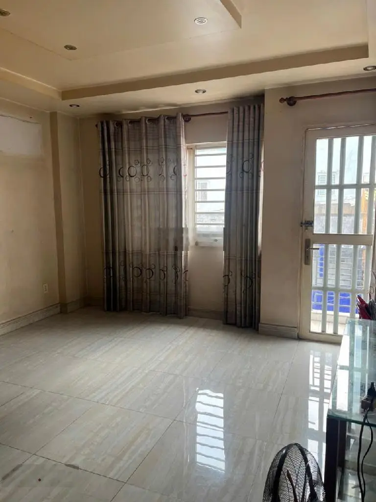 *Mặt Tiền Quận 10* [4,5 x 11 - 4 tầng] 11tỷ