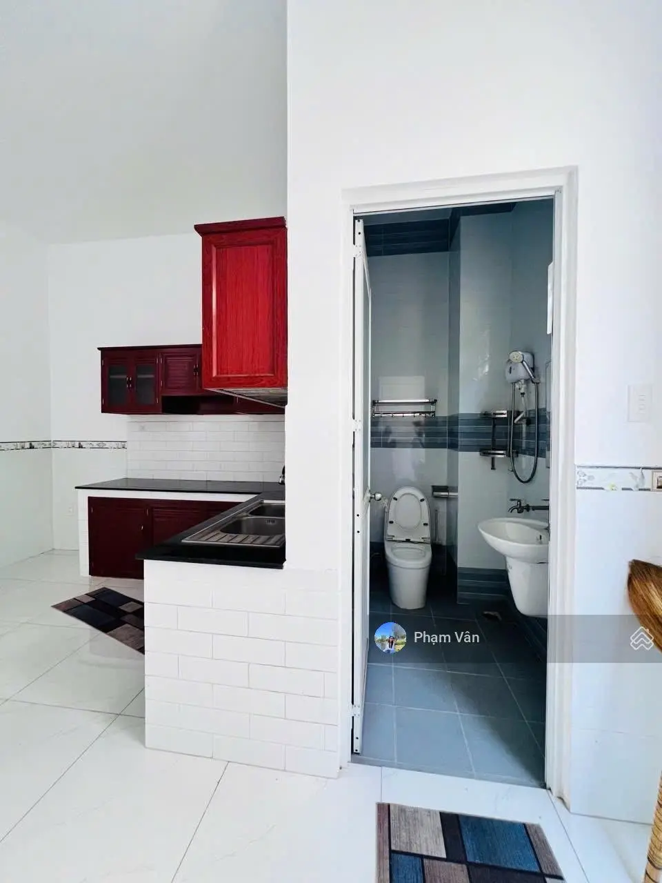 Chỉ 3 tỷ nhỉnh - Sở hữu nhà mới, đẹp vào ở ngay, hẻm lớn xe tải vào tới gần Phạm Văn Đồng, 68m2