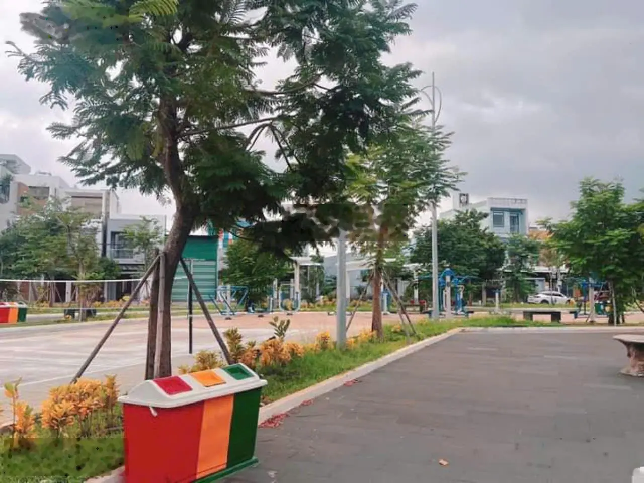 Bán gấp đất 2 mặt tiền Võ Văn Ngân - Cồn Dầu 3, 150m, ngang 7m, vị trí đẹp, ngay công viên