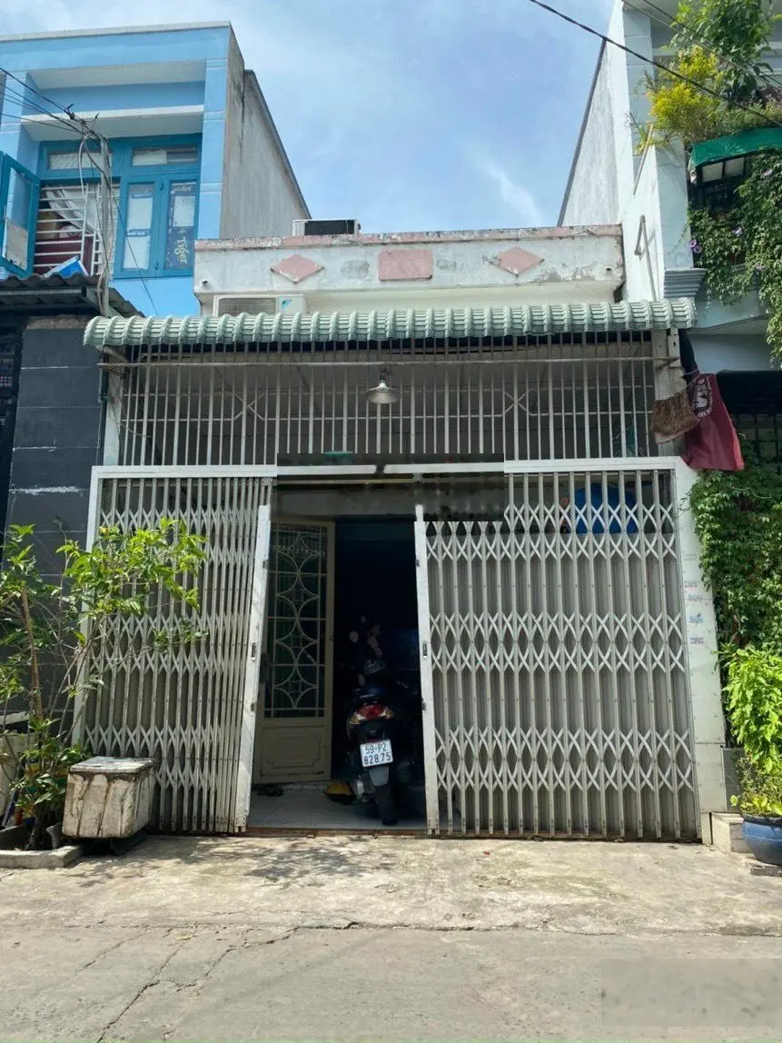 Nhà hẻm 7m đường Thoại Ngọc Hầu P. Phú Thạnh DT 4mx17m cấp 4 giá 6,7 tỷ TL
