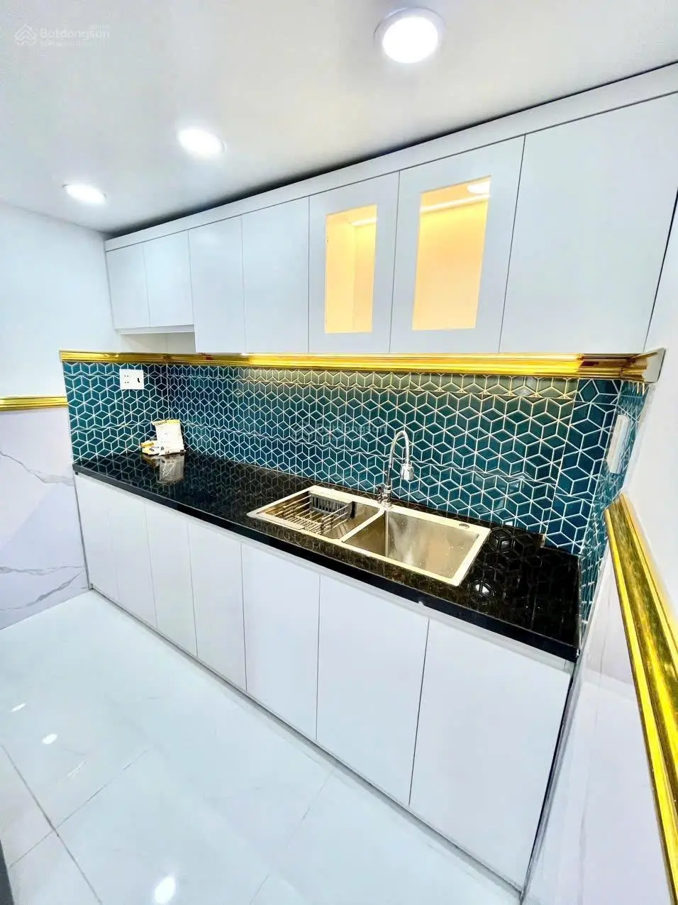 Bán nhà sổ hồng riêng biệt + hỗ trợ vay-hẻm 33 đào tông nguyên-nhà bè-4x10m,3pn+nt-giá : 3.15 tỷ .