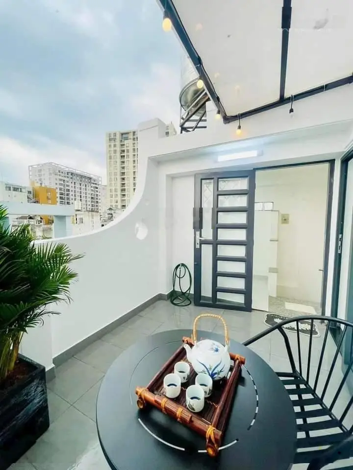 Bán căn Thích Quảng Đức, Phường 4, Quận Phú Nhuận 52m2 giá 3ty280 sổ sẵn