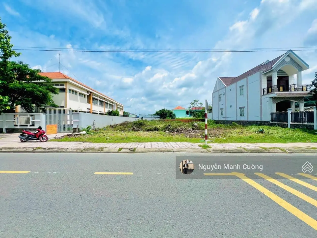 Bán nhanh 400m2 MT đường Nguyễn An Ninh, Cần Giuộc, Cách SG chỉ 14km, giá quá tốt
