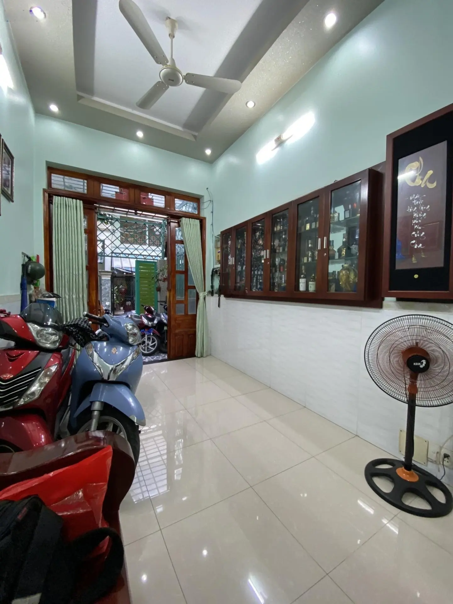 Bán nhà HXH- Nguyễn Hồng Đào - Tân Bình - 60m2- 5 Tầng - mới tinh- ở ngay - Chỉ 6 tỷ 2