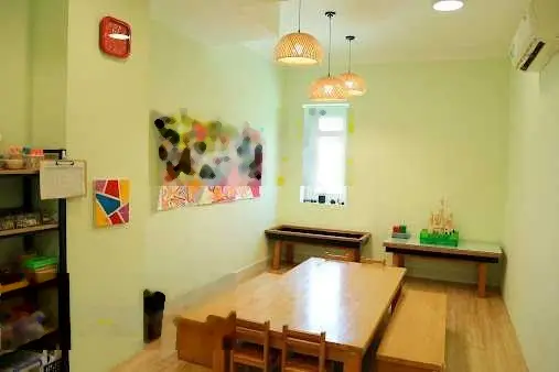 Bán biệt thự 1060m2 đường Nguyễn Văn Hưởng, giá 180 tỷ