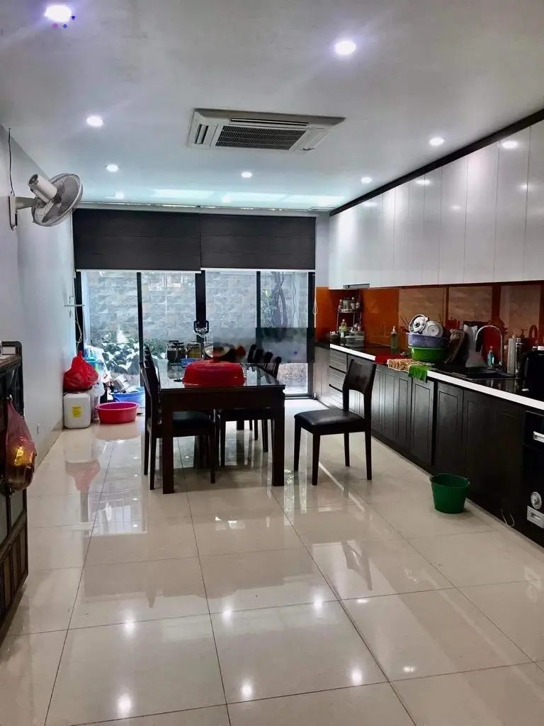 Bán nhà hoa bằng cầu giấy - ôtô tránh - kinh doanh sầm uất