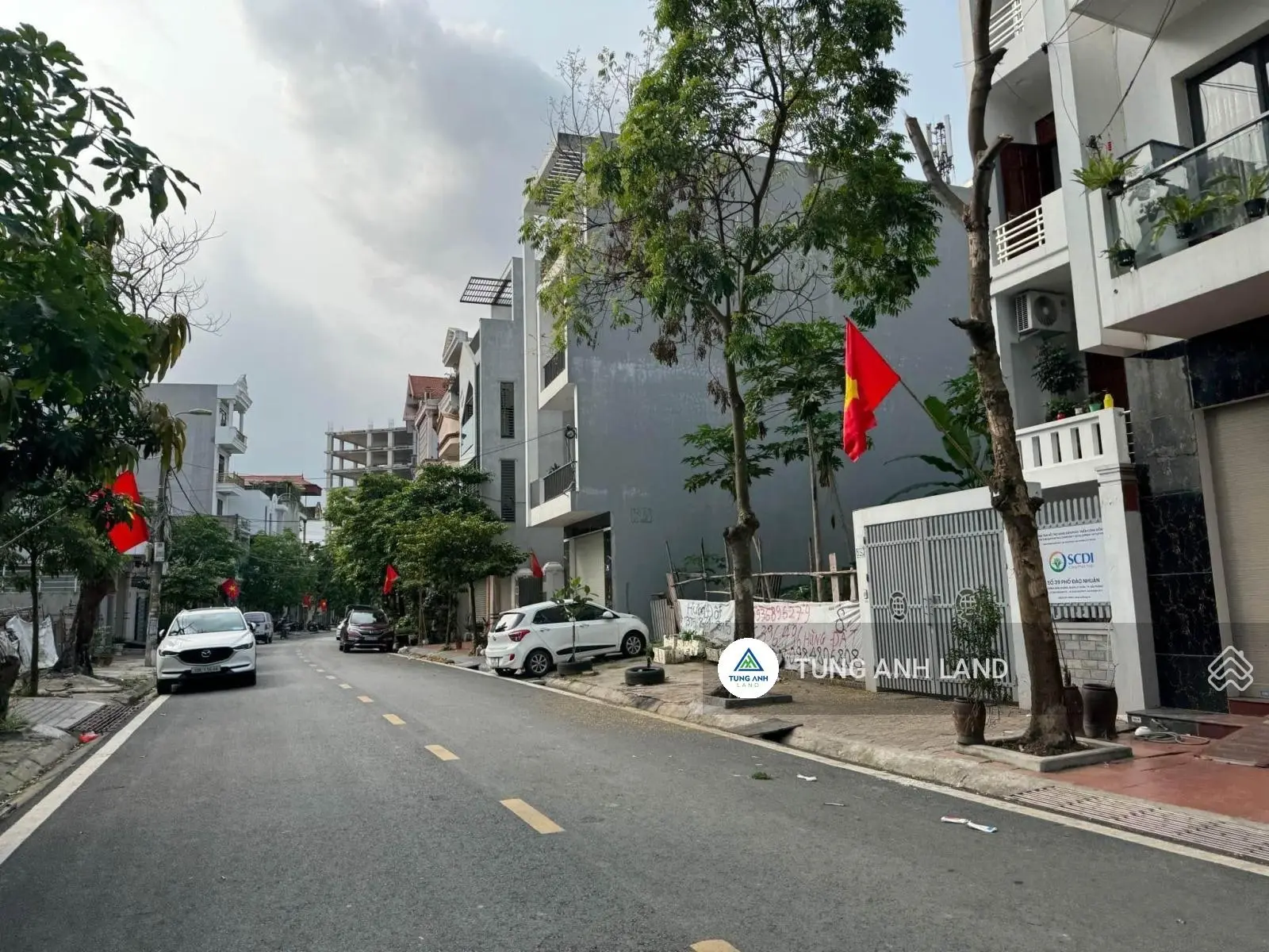 Mặt đường Đào Nhuận 90m2 vị trí bên Y Học Biển