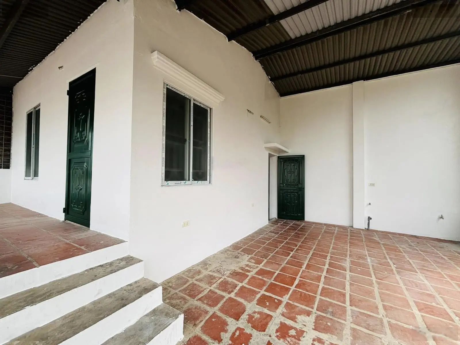 Lạc Long Quân, Tây Hồ - Căn góc 2 thoáng - DT 62m2, mặt tiền 6m - Giá 11.87 tỷ (thương lượng)
