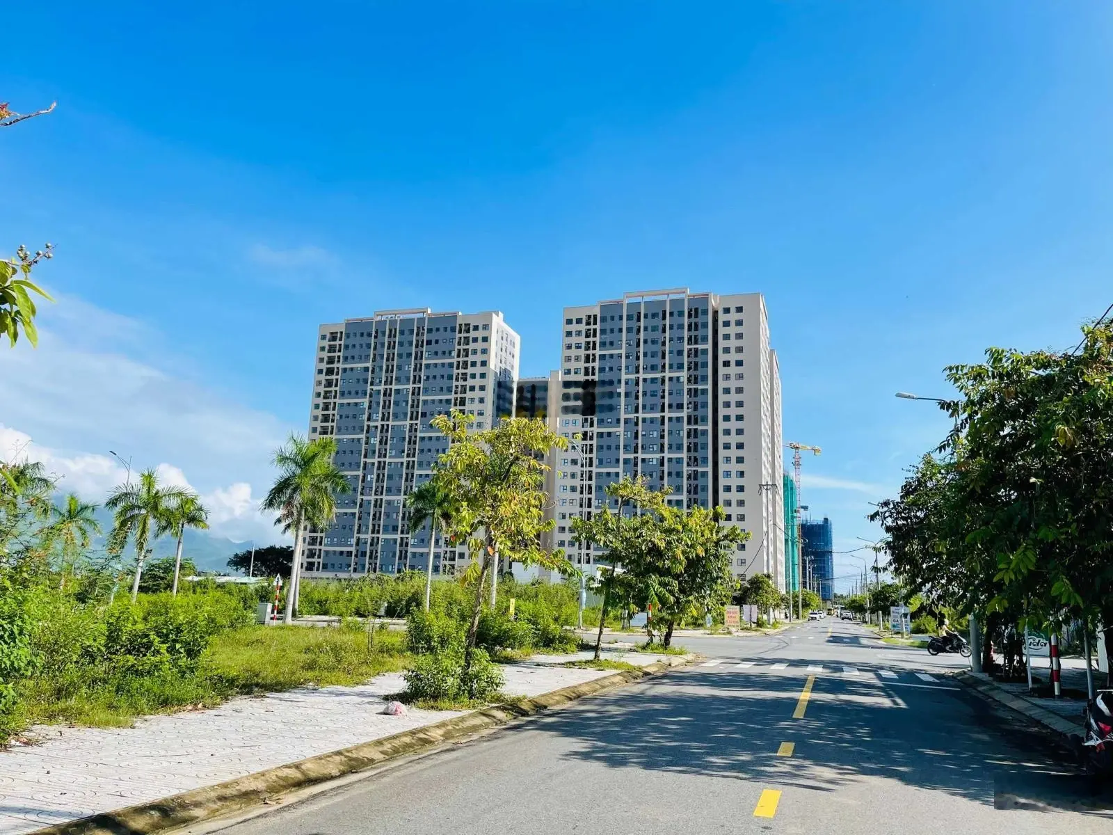 Cập nhật các lô đất đường 7m5 giá tốt KĐT Bàu Tràm Lakeside chủ cần bán gấp