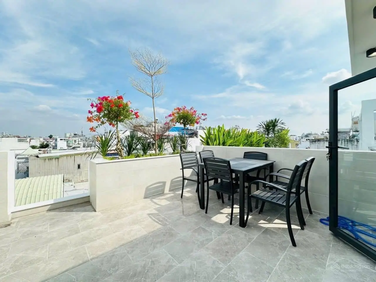 Hạ giá bán gấp nhà 4 tầng trung tâm Quận 1, 4tỷ080/81,45m2 - Mai Thị Lựu, P. Đa Kao, chợ Đa Kao