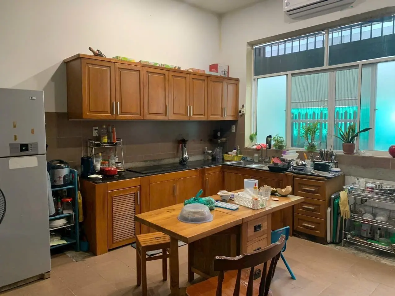 Bán nhà mặt tiền đường số Phạm Hữu Lầu. Quận 7. Dt 7x19.5m. Giá siêu rẻ 12 tỷ