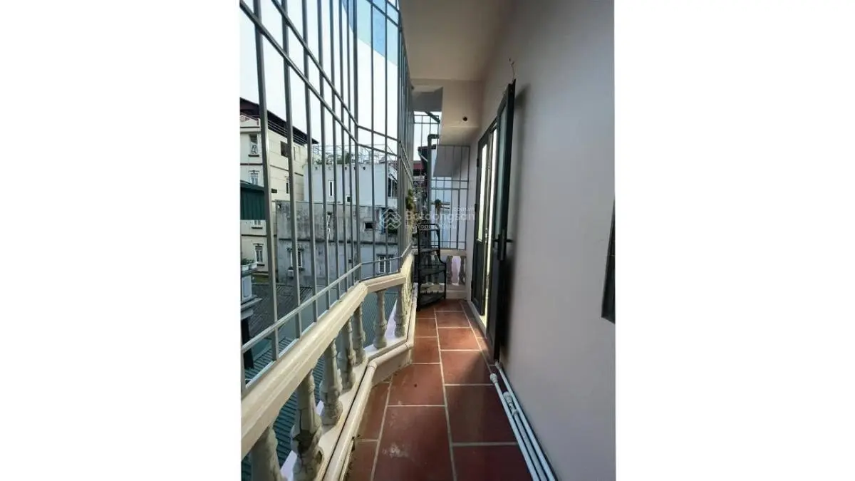 Nhà Phố Thuỵ Khuê Tây hồ ngõ đẹp 50m2 sổ vuông mặt tiền 7m giá 9x tỷ
