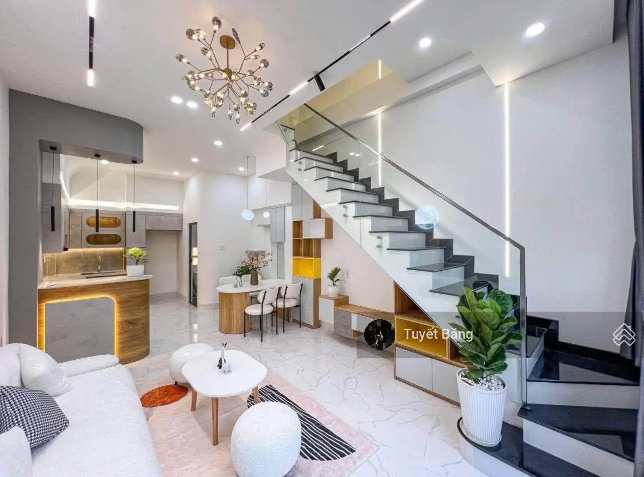 Siêu phẩm nhà phố Đ.Số 8,p.Hiệp Bình Phước ,Tp.Thủ Đức. Giá nhỉnh 3 tỷ,Sổ Hồng Riêng.