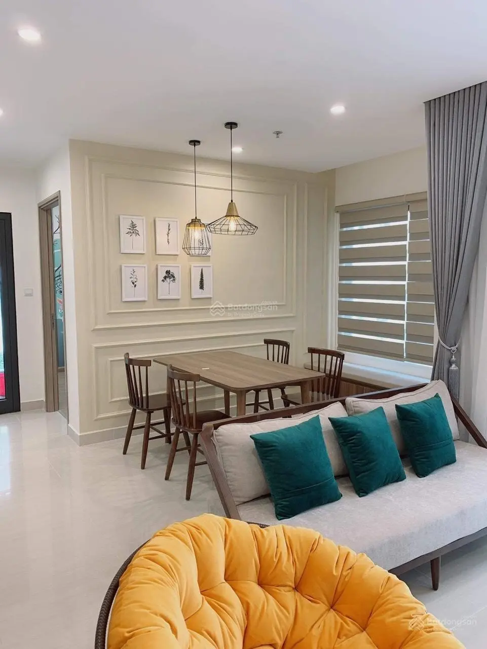 Cần tiền vào dự án mới chủ nhà gửi bán nhanh căn hộ 2PN + 1 góc 70m2 chỉ với 3 tỷ tại Vinhomes OCP