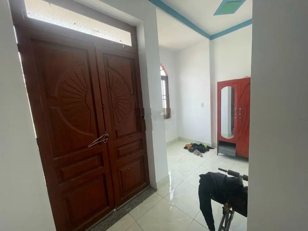Chính chủ bán nhà riêng 82m2 giá 2tỷ150 đường Tân Xuân gần chợ Hóc Môn