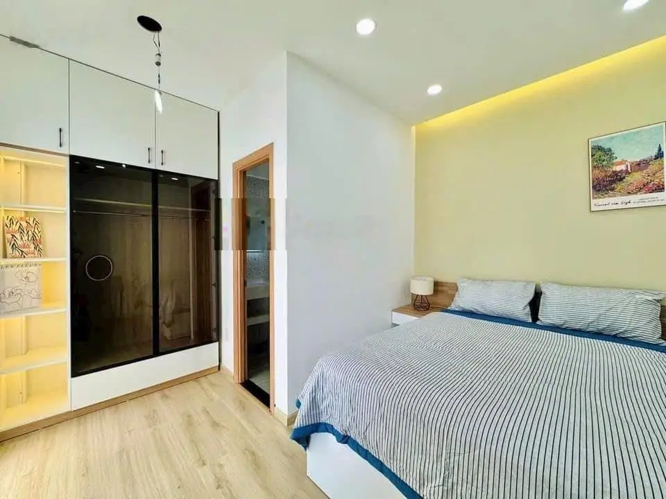 Rao bán nhà 29m2 xây 3 tầng đường Trương Quốc Dung, Phú Nhuận giá 1tỷ990. Gần chợ Trần Hữu Trang
