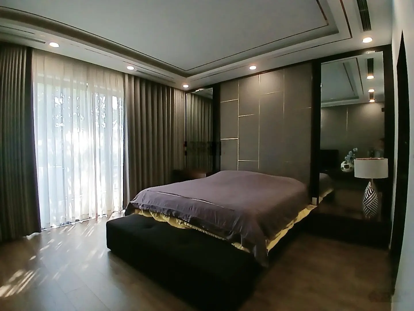 Bán nhà mặt tiền 4 tầng - 110m2 (5 x 22)m - giá chỉ 15,9 tỷ bớt lộc - mua về ở ngay vip