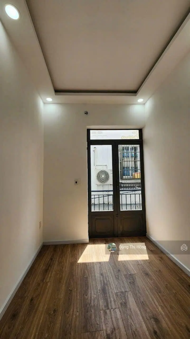 Nhà Phước Kiển 70m2, đường Lê Văn Lương ngay sát chợ Rạch Đĩa, 1T1L 3pn, sổ sẵn đang cho thuê 6tr/t