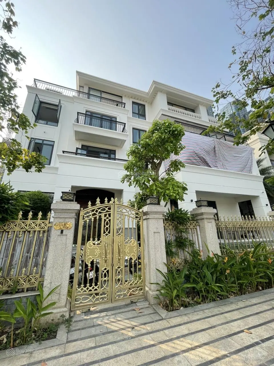 Bán biệt thự vip Bason Bến Nghé - Quận 1 - giá rẻ nhất khu Bason (giá bán 190 tỷ)