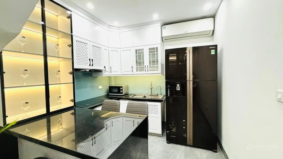 Bán Nhà Khương Trung Thanh Xuân 35 m2 nhà mặt tiền rộng ngõ nông xe máy tránh
