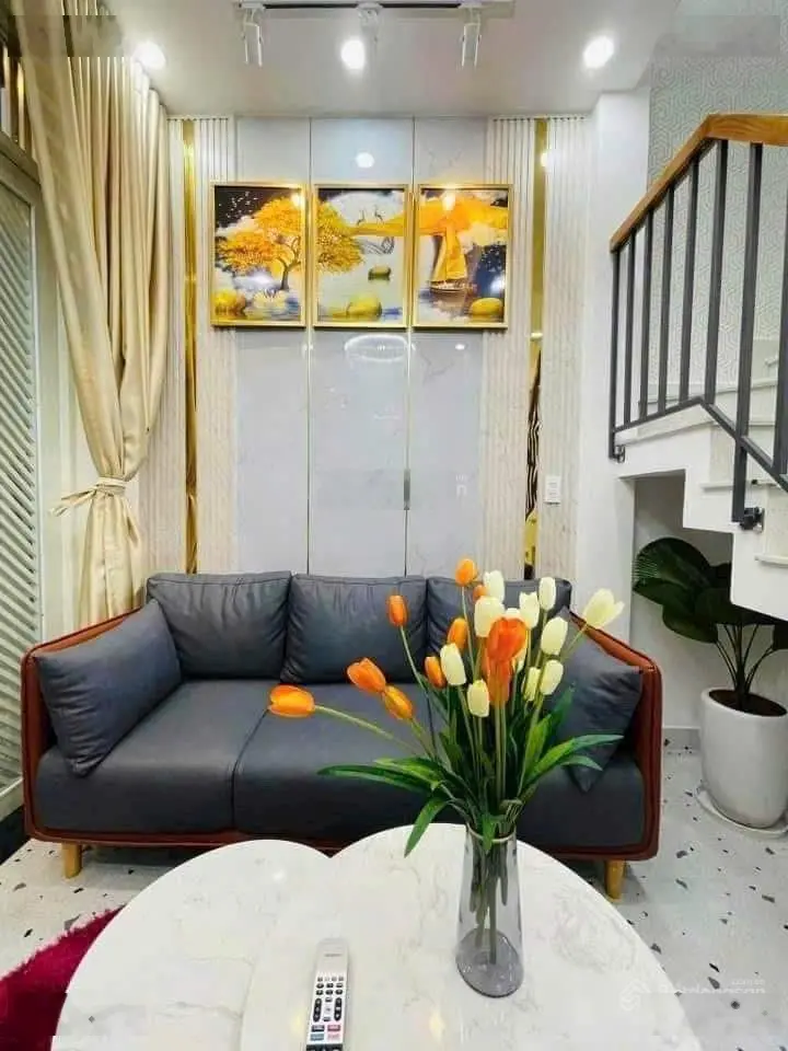 Hàng hiếm nhà mặt hẻm 6m nguyễn văn công, p3, gò vấp. giá 2,250 tỷ- 54,6m2, nhà 2 tầng