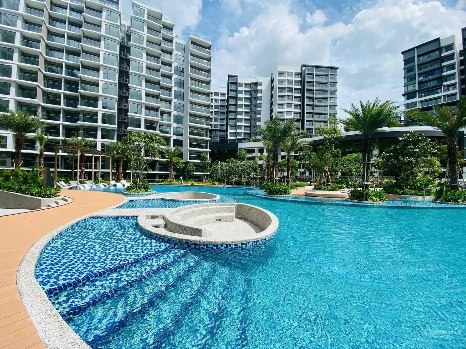 Rô hàng mua trực tiếp cđt - 6ty780 (giá 102%) 2pn+1(có thể tk 3pn) 96m2 c/khấu 17% view cv hồ bơi
