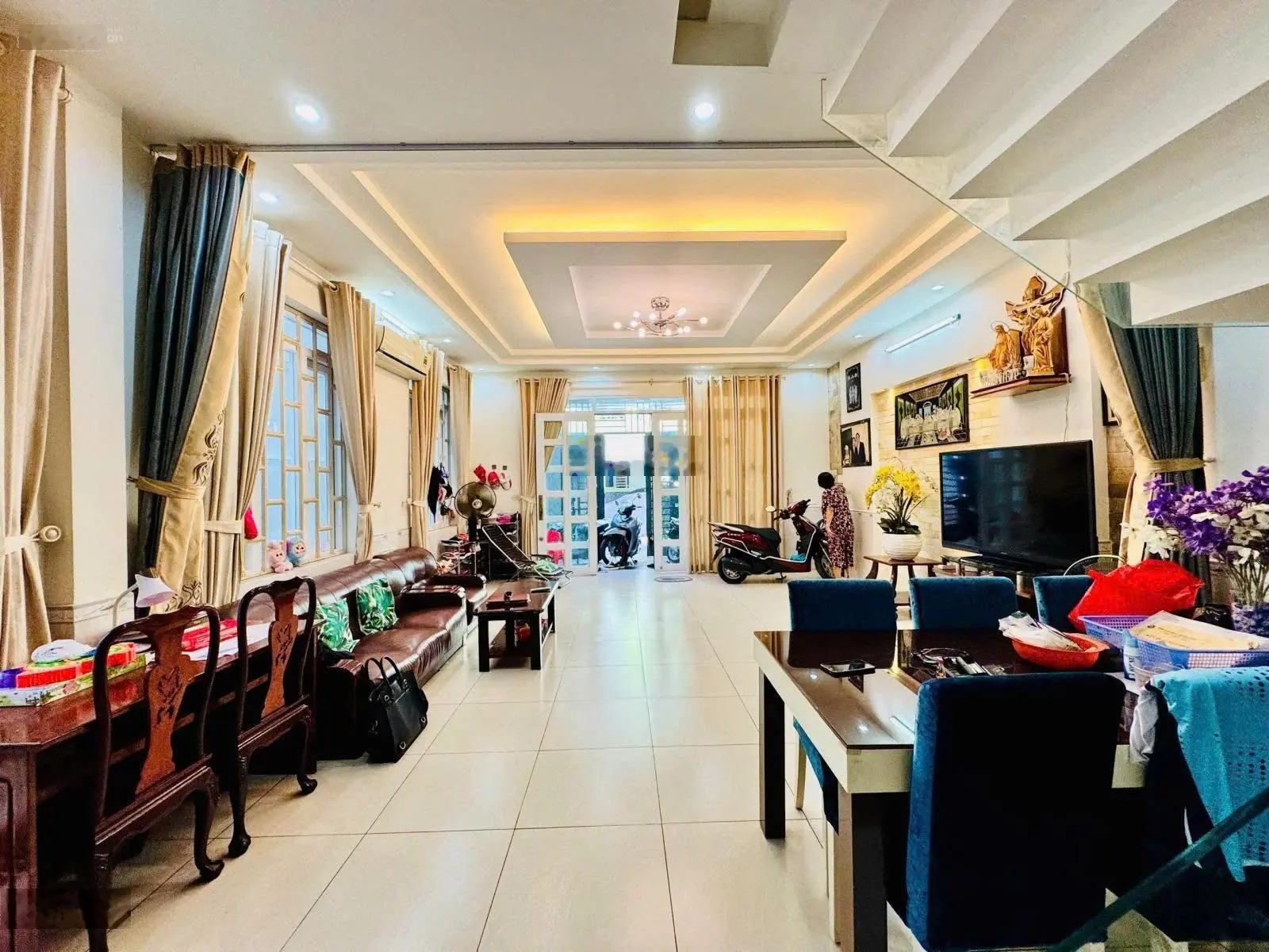 Giám 2 tỷ căn HXT khu VIP Phan Xích Long, ngang 7x18m hậu tài lộc 9m, 4 tầng thiết kế siêu sang