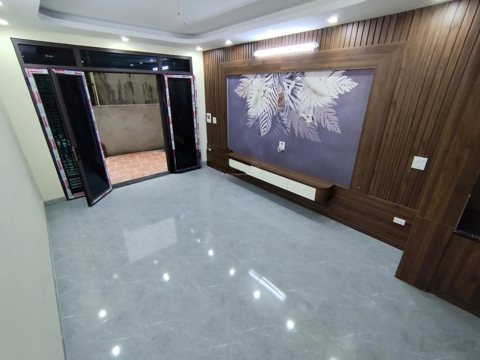 CC cần bán sớm nhà SD 30m2*5T giá 3.25 tỷ bao tên Nhân Huệ Đồng Mai xây mới Lh 0978939931