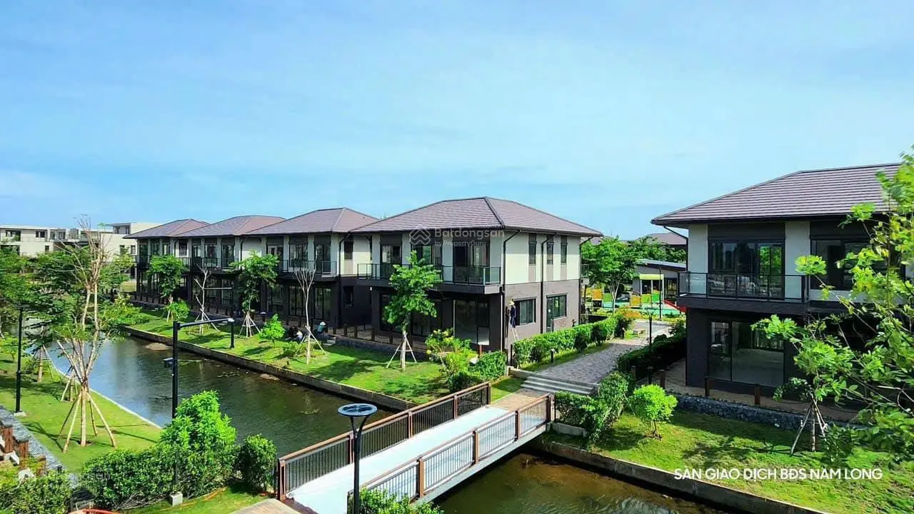 Giỏ hàng chuyển nhượng Waterpoint giá tốt từ sàn Nam Long, chỉ từ 3,2 tỷ. Hotline 0906 499 ***