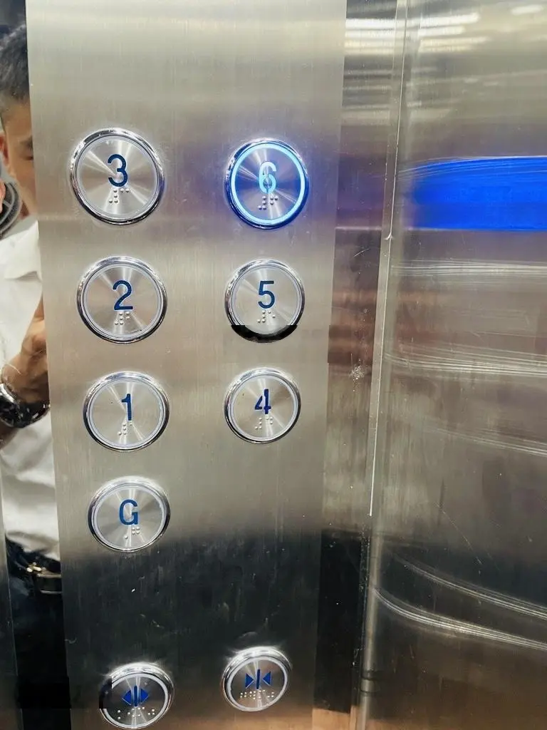 Bán CCMN Đống Đa, 8 tầng thang máy, 12 phòng full nội thất, PCCC chuẩn, dòng tiền 70 triệu/tháng