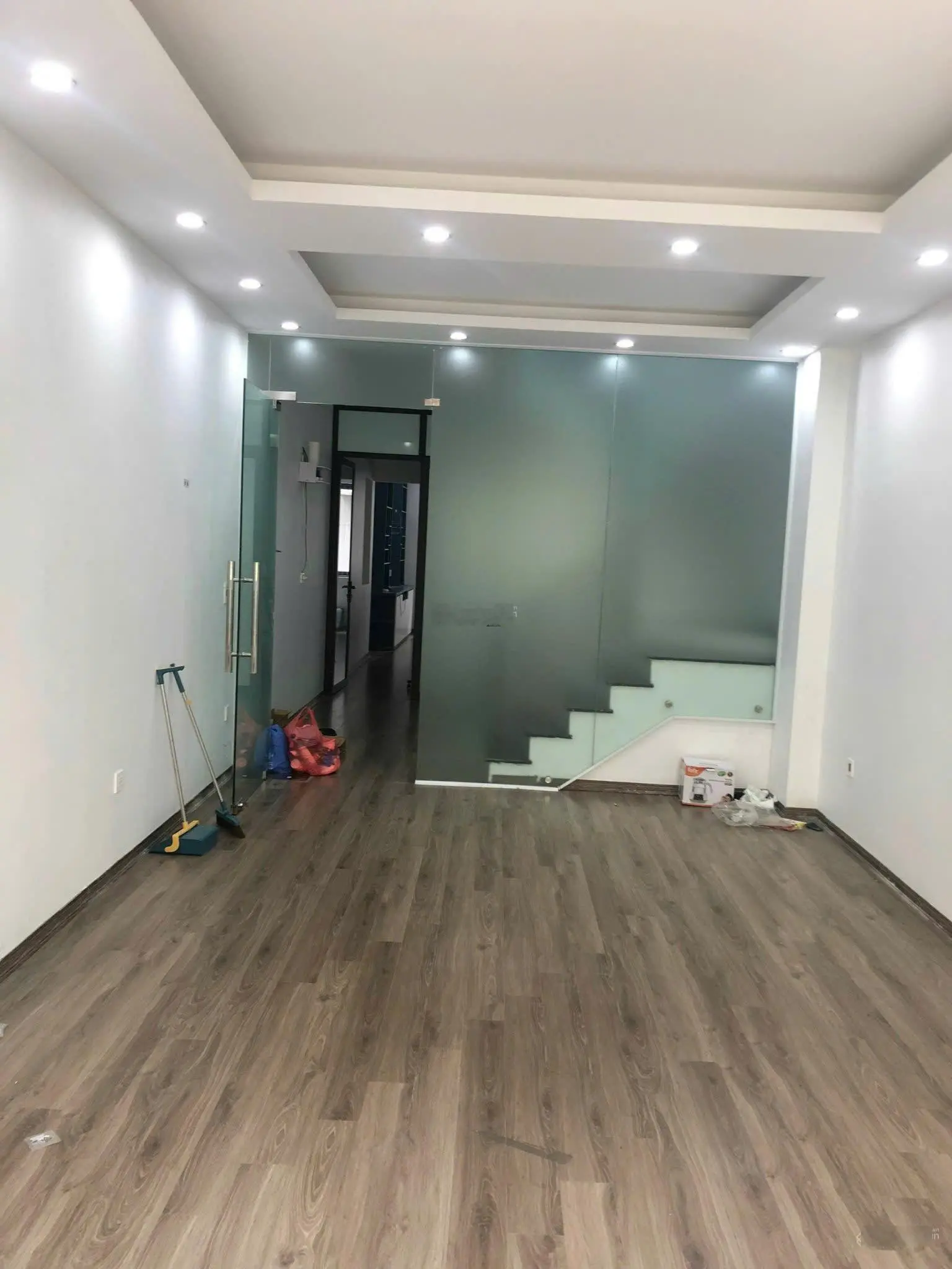 Liền kề C61 Geleximco 3,5 tầng 80m2 đã hoàn thiện. Gần siêu thị Aone Mall. Sổ đỏ chính chủ