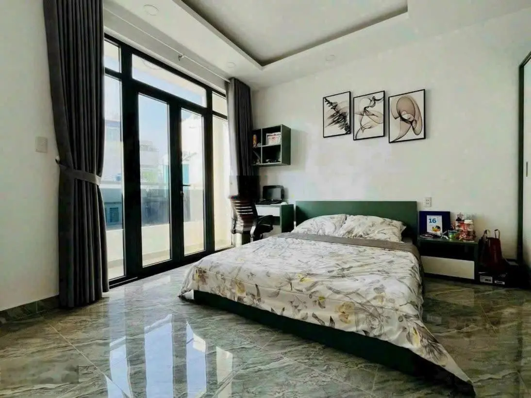 Nhà mới 4 tầng có thang máy - hẻm yên tĩnh, nở hậu đẹp - khu nội bộ an yên - 8,4 tỷ