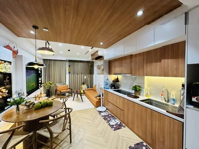 Bán nhanh nhà đẹp Hoàng Đạo Thành 35m*5T*3.8m MT - kinh doanh - ô tô 5m - ở ngay - giá nhỉnh 6 tỷ