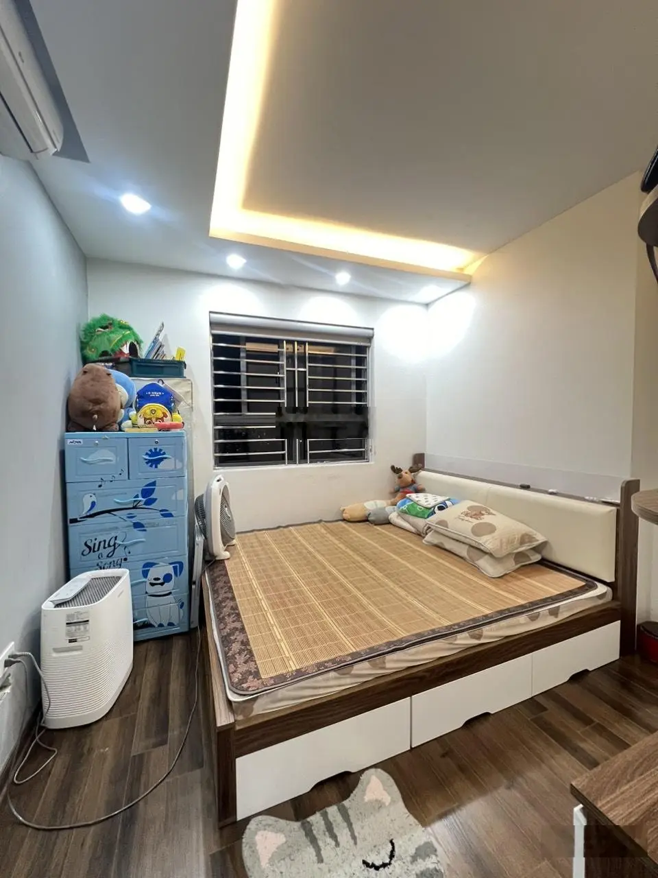 Bán căn hộ chung cư vp5 Bán Đảo Linh Đàm. Diện tích 46m 1pn 1vs.